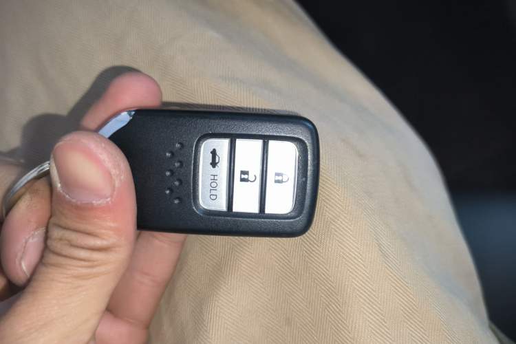 Used Honda Crider 2015 1.8L Automatic Luxury Edition