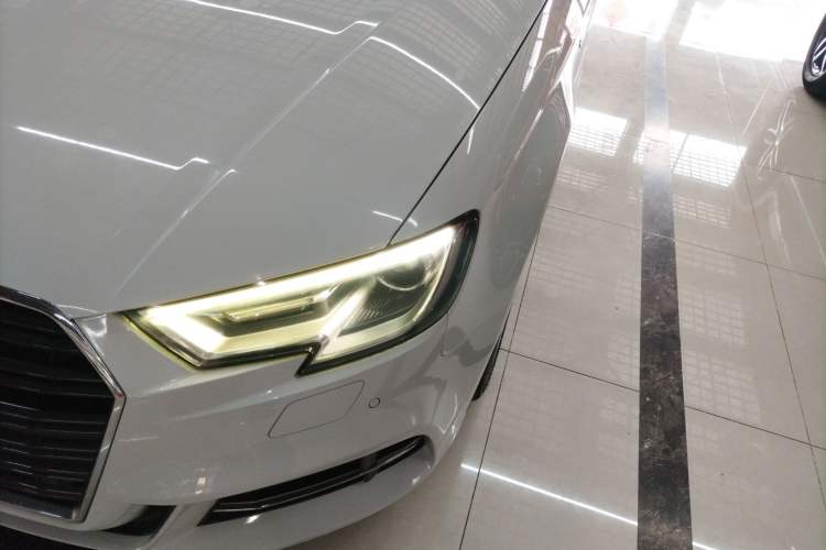 Used Audi A3 2017 Limousine 35 TFSI Fashion Model