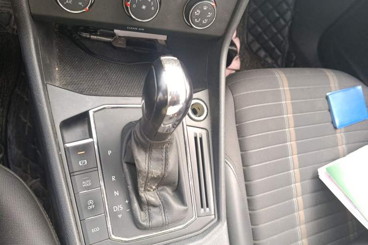 Used Volkswagen Lavida 2021 280TSI DSG Comfort Edition
