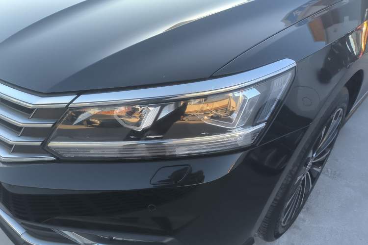 Used Volkswagen Passat 2017 330TSI DSG Prestige Edition
