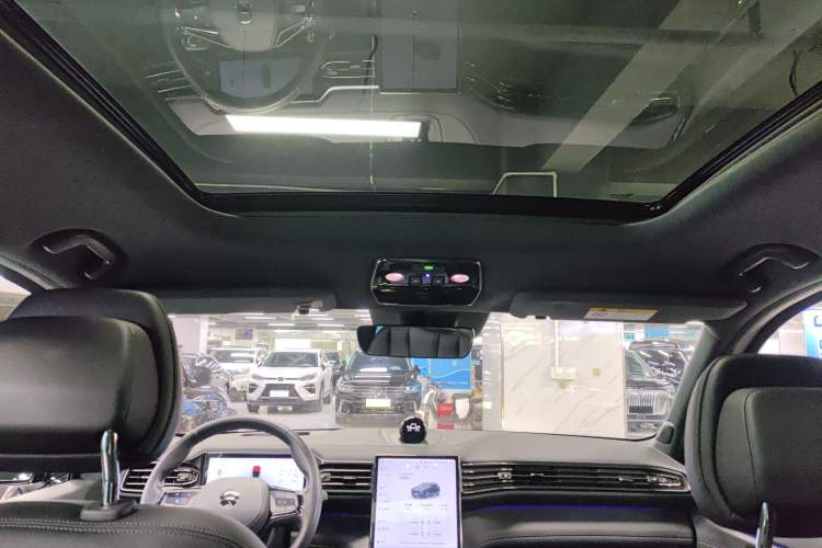 Used Nio ES8 2020 580 km Range 7-Seater Version
