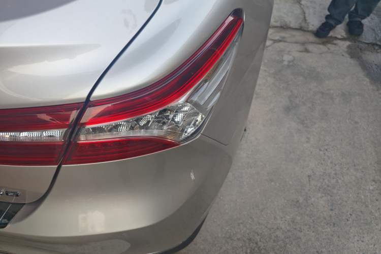 Used Toyota Camry 2018 2.5G Luxury Edition
