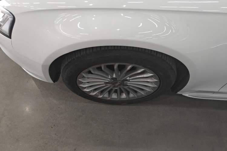 Used Audi A4L 2016 35 TFSI Collector's Edition Automatic Standard Model
