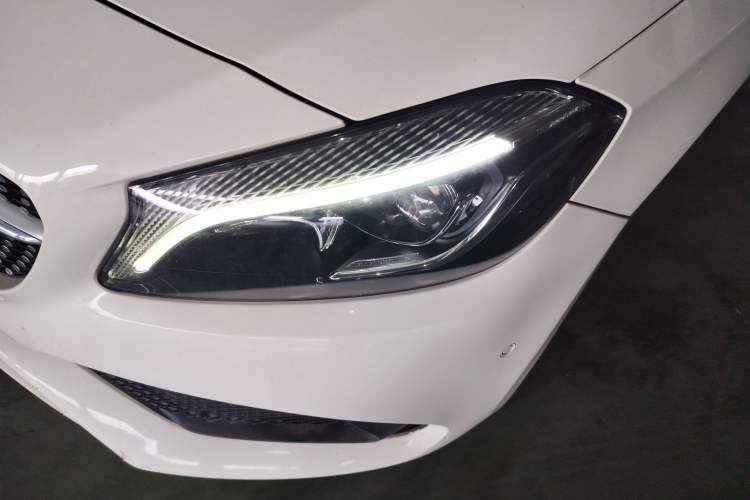 Used Mercedes-Benz A-Class (Import) 2016 A 200 Sport model