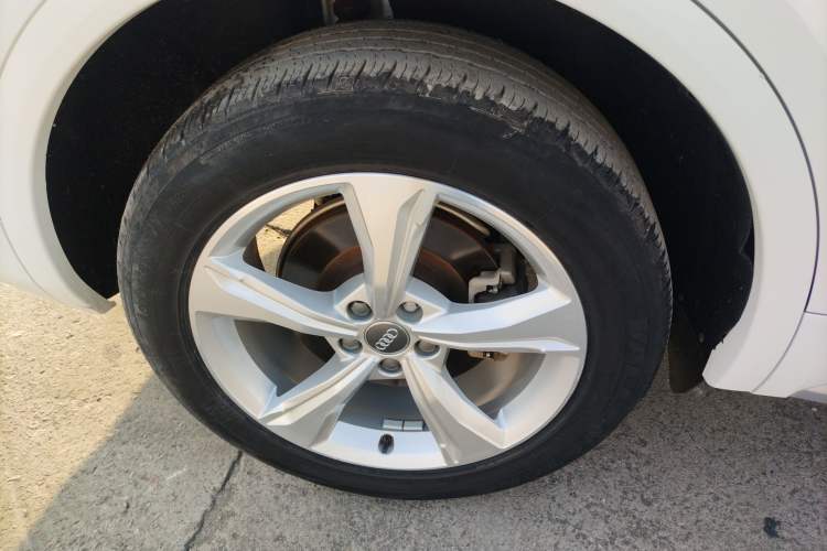 Used Audi Q5L 2020 Revised 40 TFSI Prestige Edition
