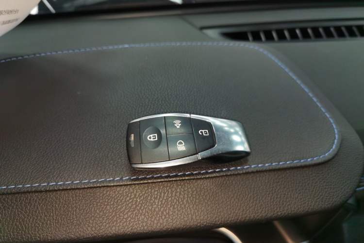 Used BAIC Off-Road BJ40 2023 2.0T Automatic Four-Wheel Drive Urban Hunter Edition Chivalrous Type
