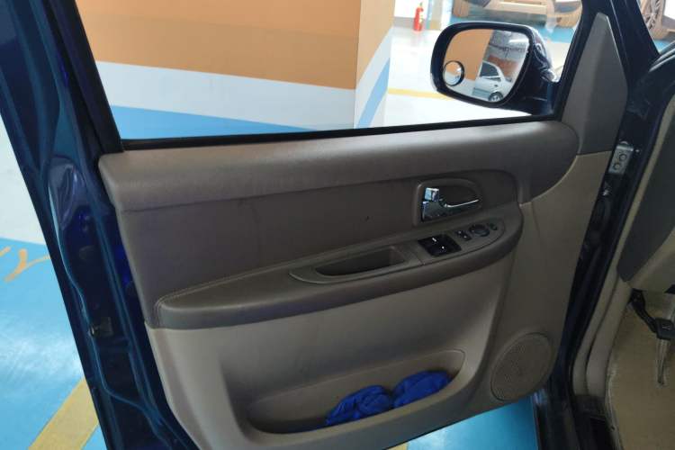 Used Buick GL8 2014 2.4L Classic Edition
