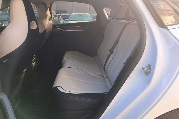 Used BYD Destroyer 05 2024 HONOR Edition DM-i 55KM Luxury Model
