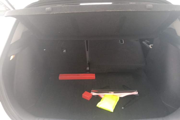 Used Kia KX Cross 2018 1.6L Automatic Dynamic Sunroof Version
