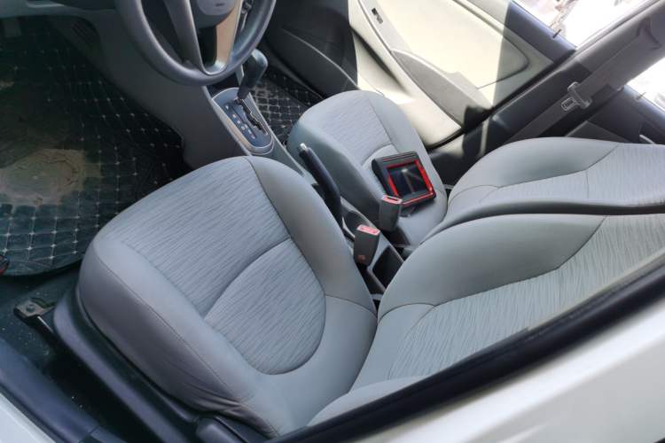 Used Hyundai Verna (older generation) 2016 1.4L Automatic Smart GLS
