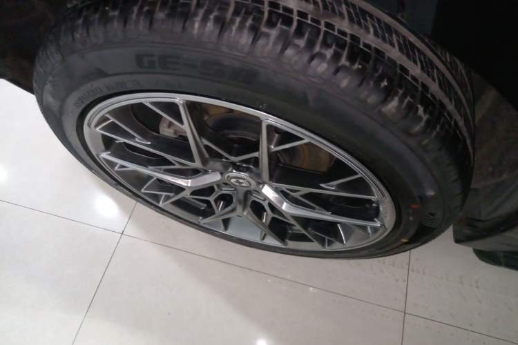 Used Land Rover Range Rover Velar 2020 P250
