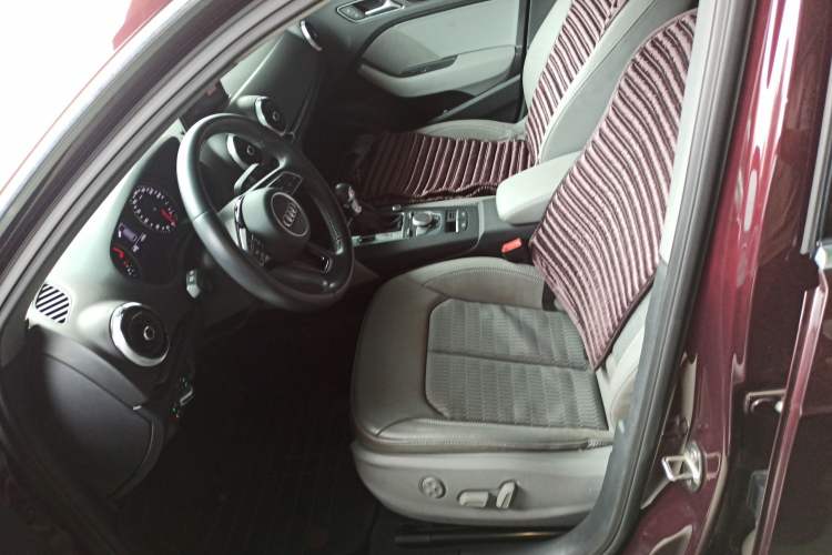 Used Audi A3 2018 30th Anniversary Edition Sportback 35 TFSI Fashion Model
