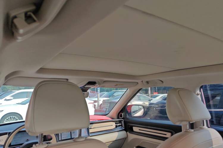 Used Geely Auto icon 2023 1.5TD Chocolate Luxe Edition
