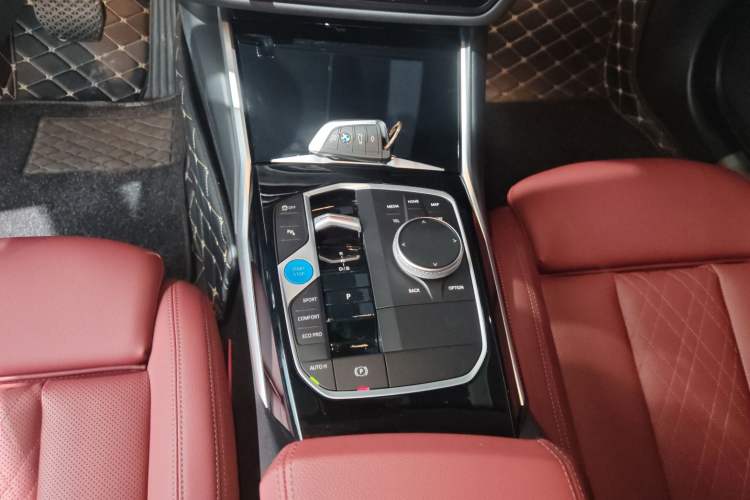 Used BMW i3 2022 eDrive 35 L
