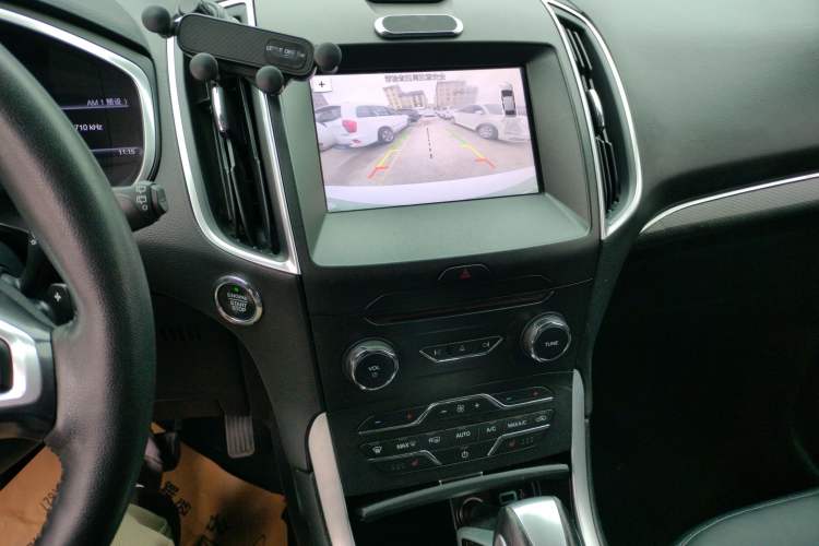 Used Ford Edge 2016 EcoBoost 245 Four-Wheel Drive Titanium Edition 7-Seater