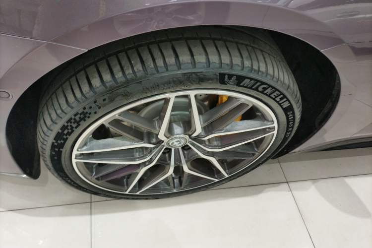 Used  SU7 2024 Four-Wheel Drive Ultra-Long Range Advanced Intelligent Driving Max Edition