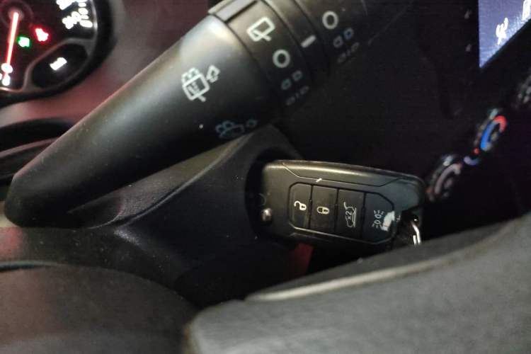 Used  Renegade 2016 1.4T Automatic Kinetic Edition