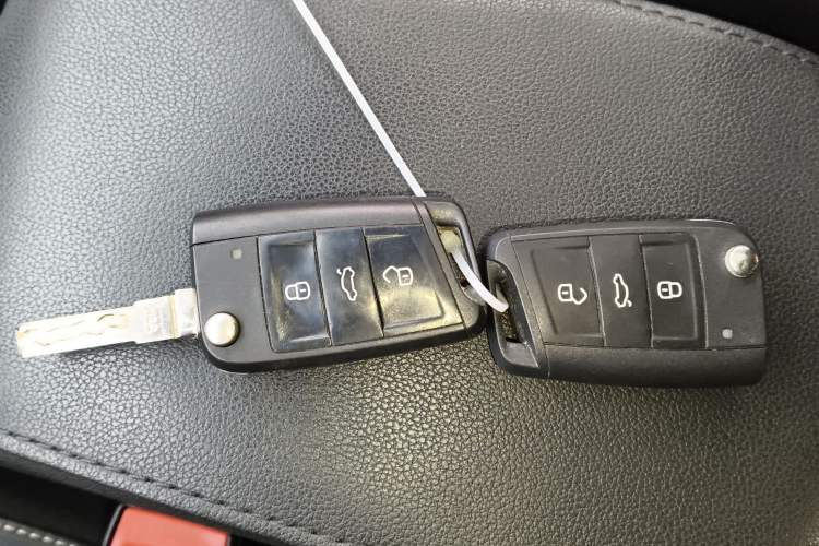 Used Skoda Octavia 2016 1.6L Automatic Smart Drive Edition
