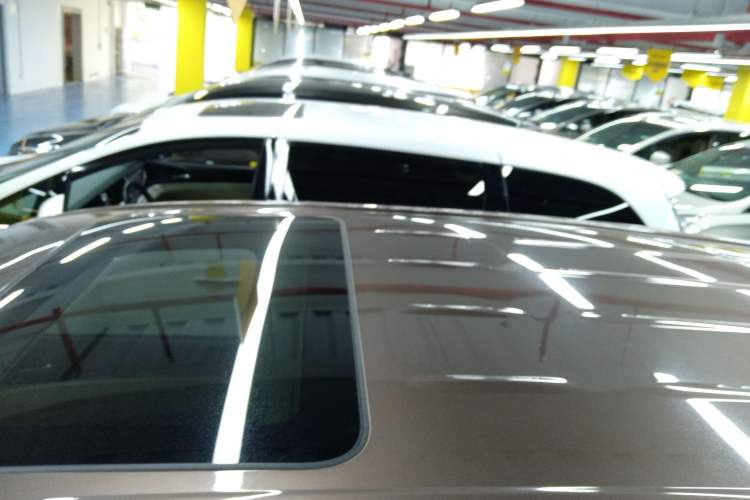 Used Buick GL8 2018 28T Luxury Model China VI Standard