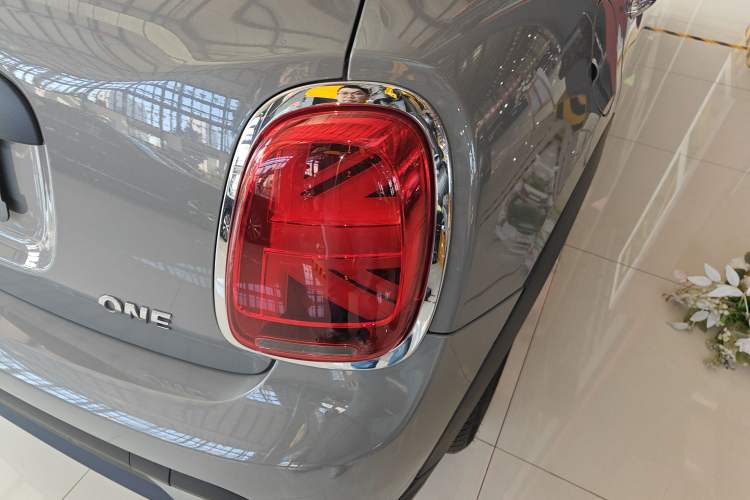 Used  MINI 2022 Updated 1.5T ONE Five-Door PLUS Edition
