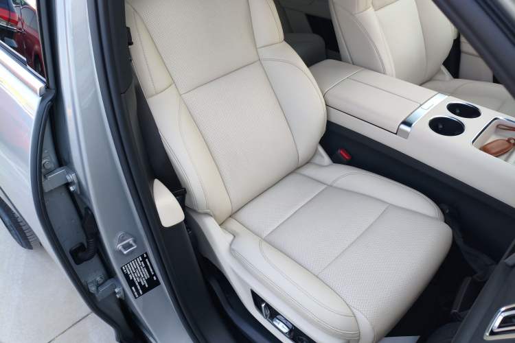 Used Li Auto L7 2023 Max model
