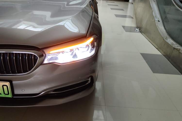 Used BMW 5 Series New Energy 2019 Updated Version 530Le Luxury Package
