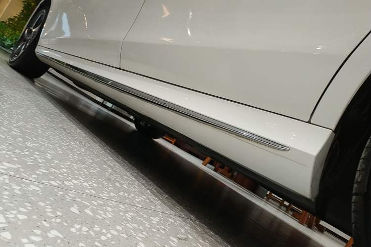 Used Mercedes-Benz E-Class 2019 Restyled E 300 L Sport Luxury Edition