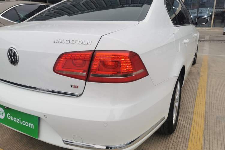 Used Volkswagen Magotan 2015 1.8TSI Luxury Model