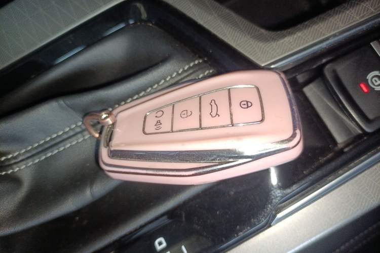 Used Geely Auto Emgrand 2025 4th Generation 1.5L CVT Luxury Version
