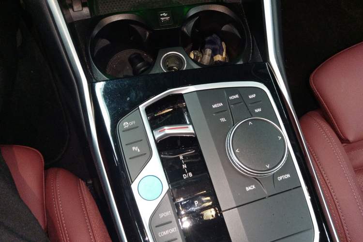 Used BMW i3 2024 eDrive 35 L
