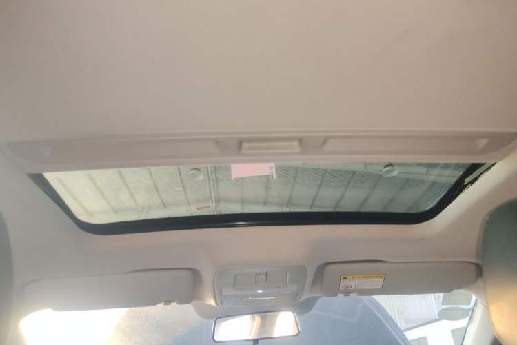 Used Roewe i6 2018 20T Automatic Internet Smart Edition