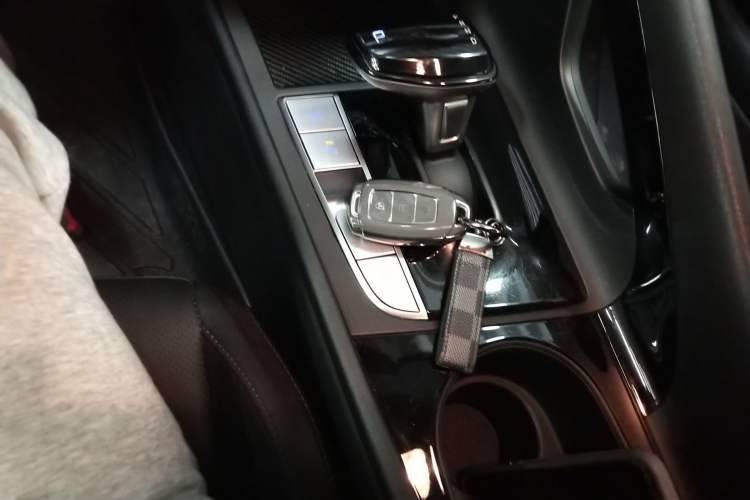 Used Hyundai Elantra 2023 1.5L CVT GLX Elite Edition
