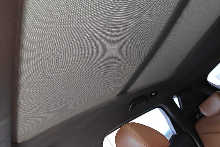 Used Haval H6 2017 Blue Label 1.5T Automatic Two-Wheel Drive ZhiShang Model