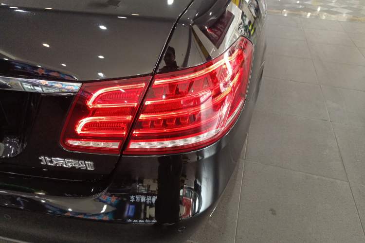 Used Mercedes-Benz E-Class 2015 E 200 L
