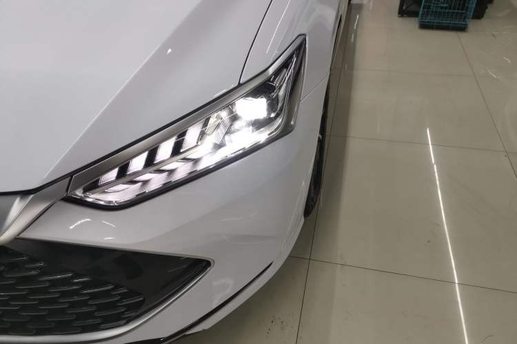 Used BYD Qin PLUS 2024 HONOR Edition DM-i 55KM Leading Model
