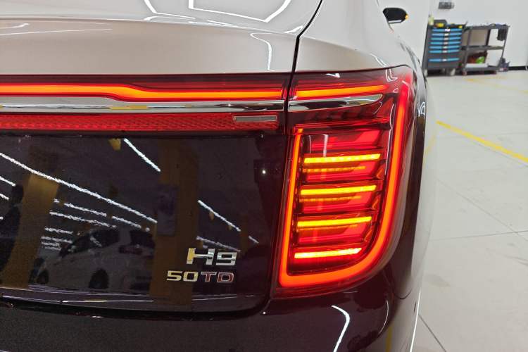 Used Hongqi H9 2020 3.0T Smart Connect Flagship Four-Seat Version
