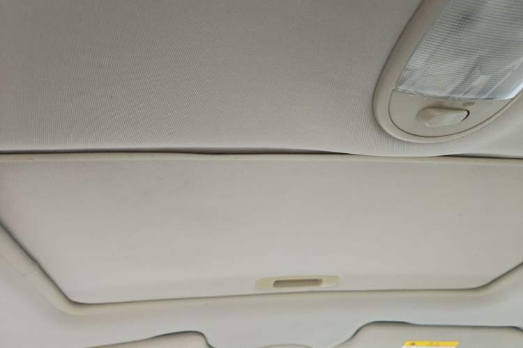 Used Buick Excelle 2015 1.5L Manual Classic Trim
