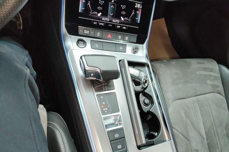 Used Audi A6L 2022 40 TFSI Luxury Dynamic Model