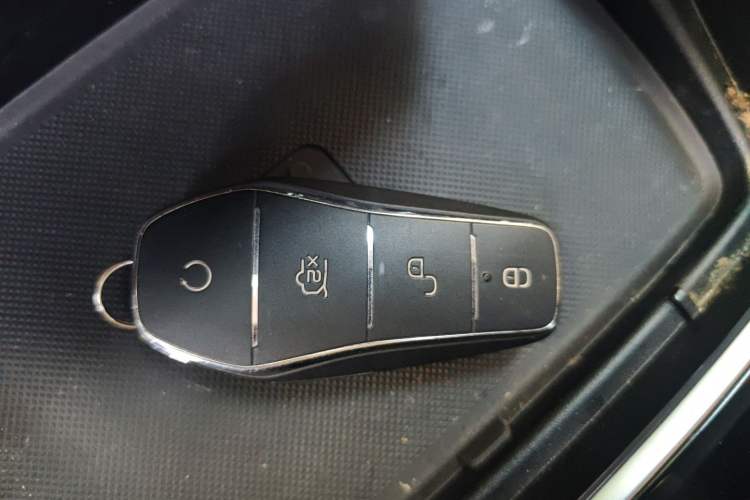 Used BYD Song MAX New Energy 2022 DM-i 105KM Executive Edition
