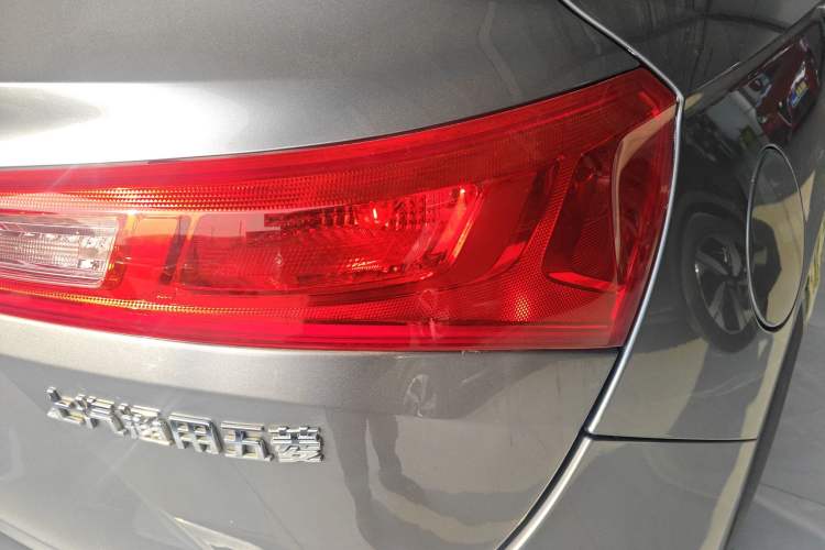 Used Baojun 530 2018 1.5T DCT Luxury Model China V