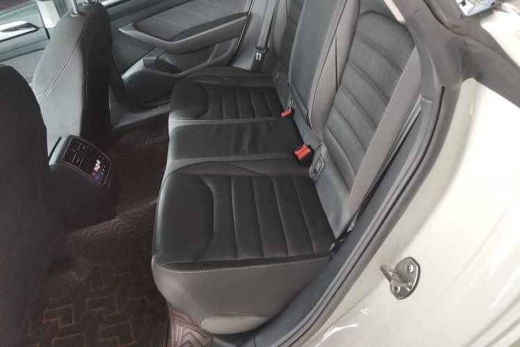 Used Volkswagen FAW-Volkswagen CC 2021 Estate Car 380TSI Vizion Edition
