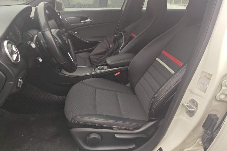 Used Mercedes-Benz A-Class (Import) 2015 A 180
