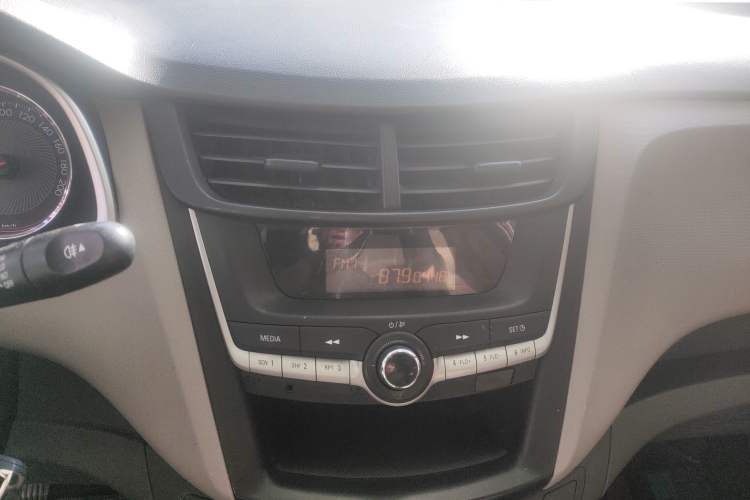 Used Chevrolet Sail 2016 Sail 3 1.3L Manual Comfort Sunroof Edition
