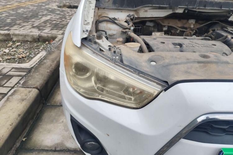 Used Mitsubishi ASX 2013 2.0L CVT Two-Wheel Drive Elite Edition
