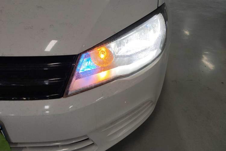 Used Volkswagen Jetta 2015 Value Edition 1.6L Manual Fashionable Style