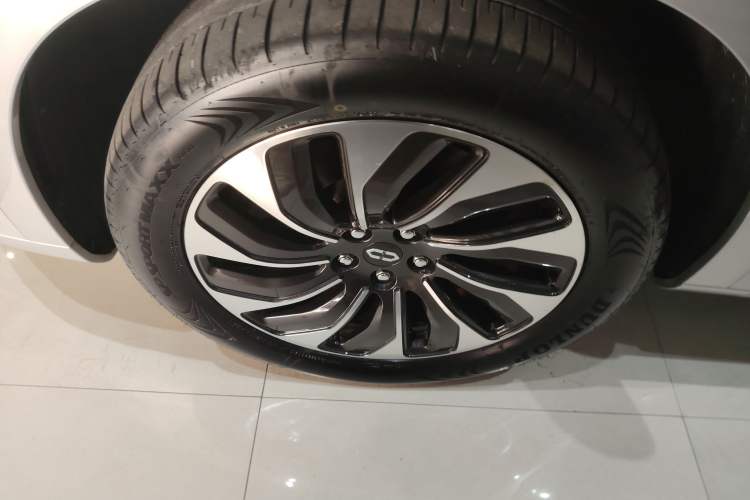 Used Hima AITO M7 2024 1.5T Rear-Drive Plus Version 5 Seats
