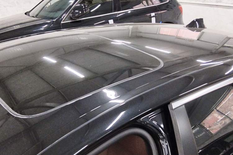 Used BMW 5 Series 2014 520Li Elegant Model
