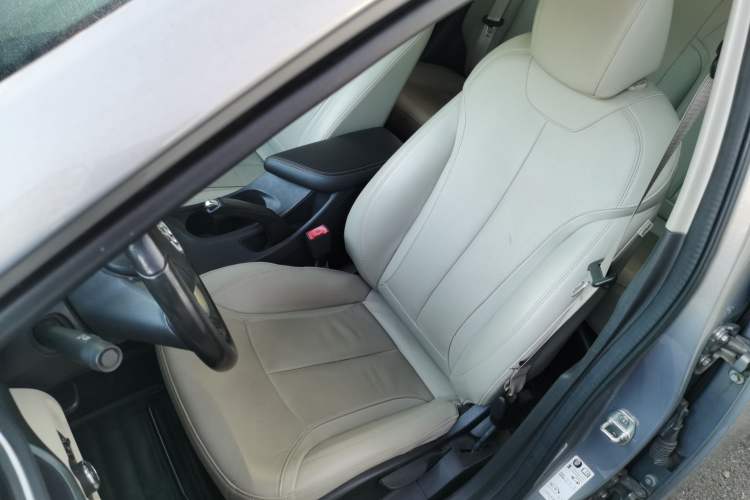 Used Buick GT 2018 15T Dual-Clutch Elite Model China V Standard
