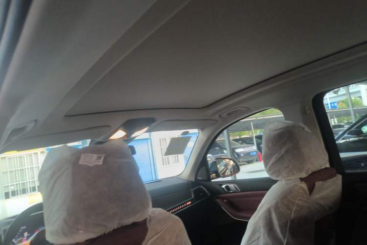 Used BMW X5 2023 xDrive 30Li Luxury M Sport Night Edition Package
