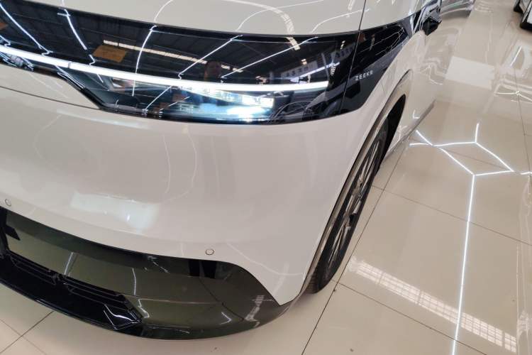 Used Zeekr MIX 2025 Long-Range Intelligent Driving Edition
